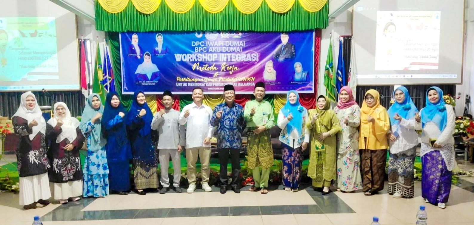 Selamat Hari Kartini Ke-61, Bangkitkan Ekonomi Keluarga: IWAPI & AKU Dumai Gelar Workshop UMKM