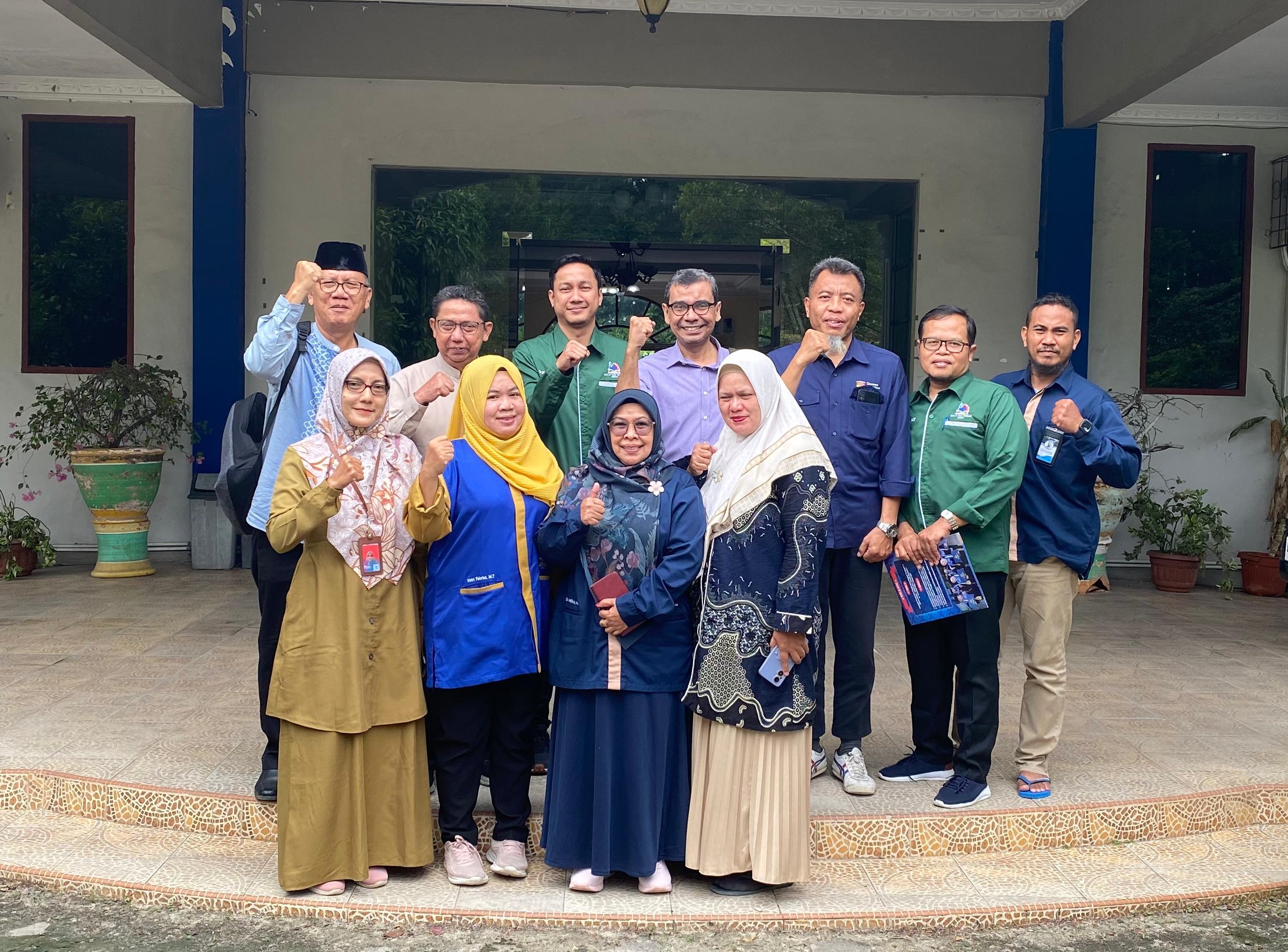 Kunjungan Akademik dari UITM Penang ke STT Dumai: Dorong Kolaborasi Riset dan Pertukaran Mahasiswa