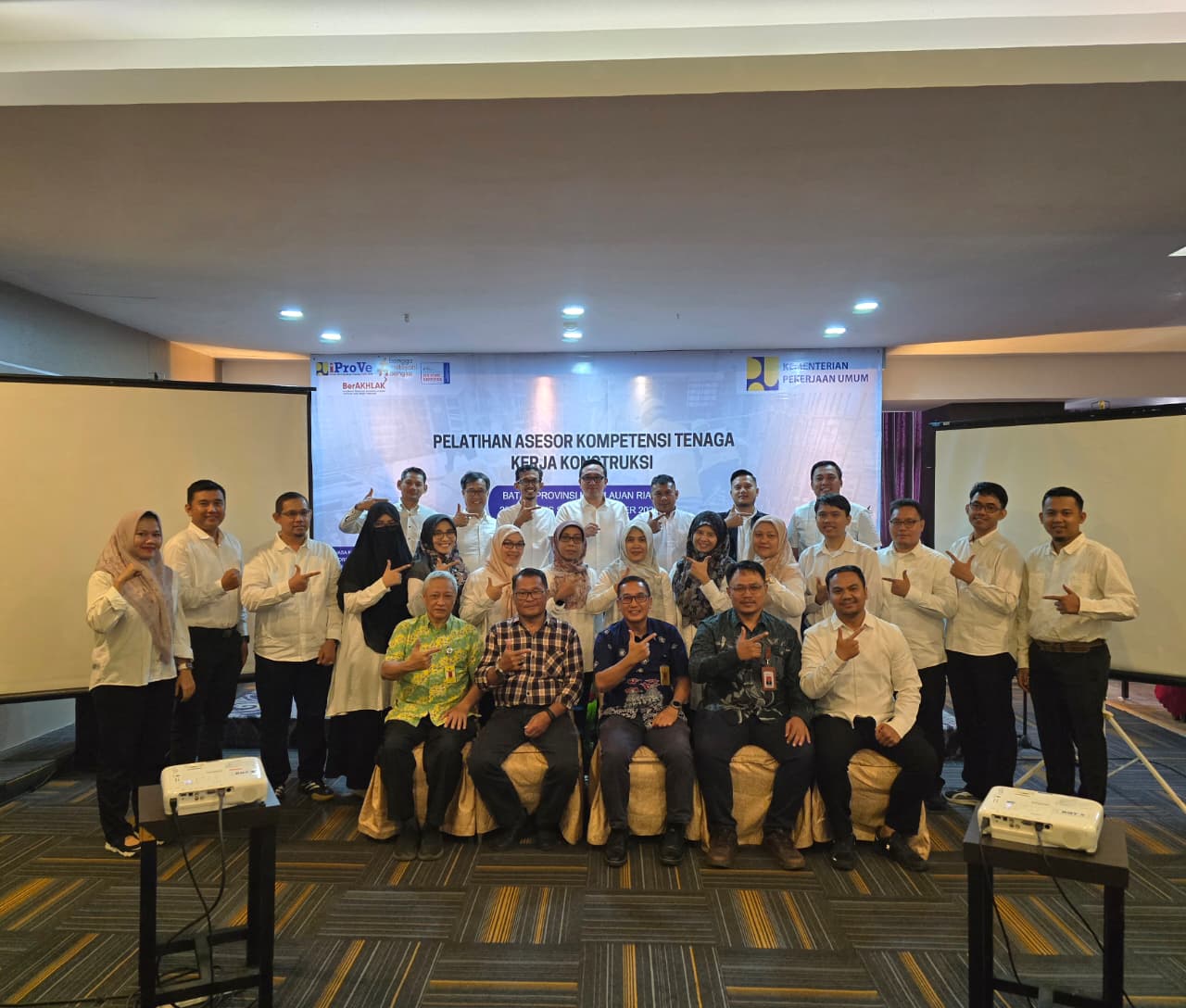 Dosen ITB Riau Pesisir Ikuti Pelatihan Asesor Kompetensi Konstruksi yang Diselenggarakan Balai Jasa Konstruksi Wilayah I Banda Aceh di Batam