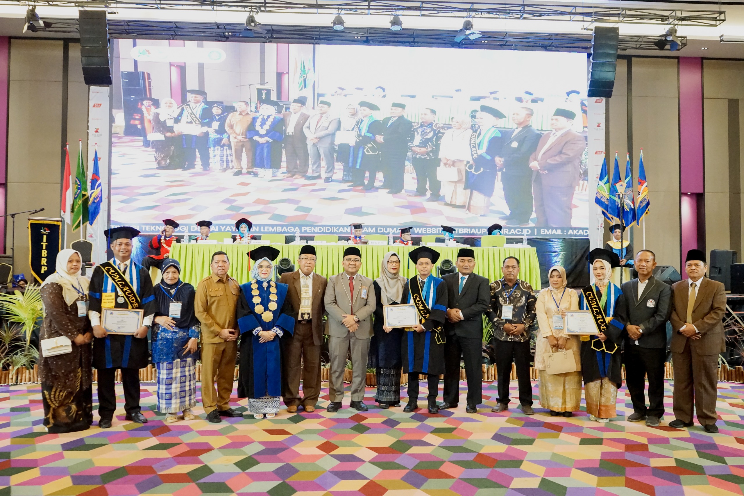 STT Dumai Gelar Wisuda ke-XVIII 2025 dan Resmikan Transformasi Menjadi Institut Teknologi dan Bisnis Riau Pesisir