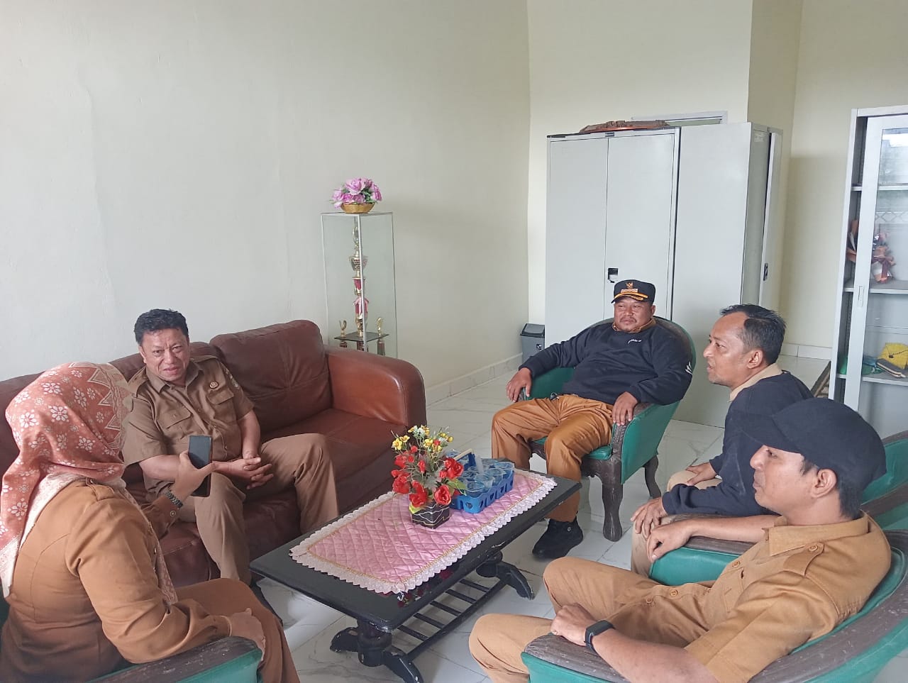 Dorong Ekonomi Pedagang, UPT Pasar H. Al Bukhari Konsolidasi dengan Kelurahan Rimba Sekampung