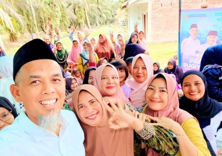 Antusias masyarakat menghadiri kampanye dialogis Pasangan PAS
