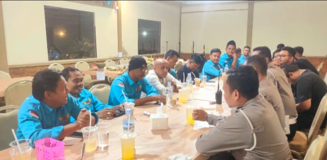 Kasatlantas polresta Pekanbaru bersilaturahmi bersama Organisasi PROFESI